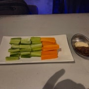 모미로미소(보리)+야채스틱 메뉴 사진(네이버)