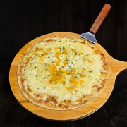 고르곤졸라피자 메뉴 사진(네이버)