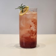 딸기 에이드(only ice) 메뉴 사진(네이버)