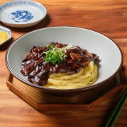 라드 짜장면 메뉴 사진(네이버)