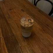 Vanilla Bean Latte 메뉴 사진(네이버)