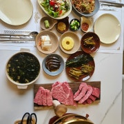 한우 등심100g 메뉴 사진(네이버)