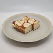 BEST. 고메버터 프레첼 메뉴 사진(네이버)