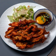 닭목살가라아케 메뉴 사진(네이버)