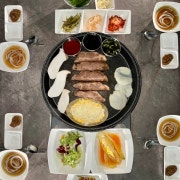 초벌목살 메뉴 사진(네이버)