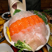 연어회 메뉴 사진(네이버)