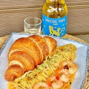 크로아상 감바스 파스타 메뉴 사진(네이버)