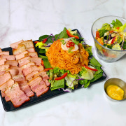 통삼겹훈제구이&비빔면 메뉴 사진(네이버)