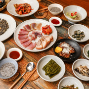 홍마카세 수~일4시~8시1인 예약필수 메뉴 사진(네이버)
