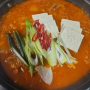 꽁치 김치찌개 메뉴 사진(네이버)