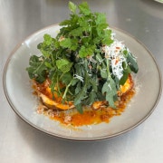 아보카도 칠리에그 오픈샌드위치 메뉴 사진(네이버)