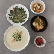 국산콩(100%) 진한 콩국수 메뉴 사진(네이버)