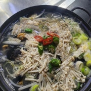 홍합&조개탕 메뉴 사진(네이버)
