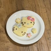 헬로키티 쿠키 메뉴 사진(네이버)
