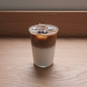 아몬드라떼 (only ice) 메뉴 사진(네이버)