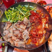 삼겹살&김치미나리 메뉴 사진(네이버)