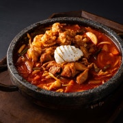 돌판곱도리탕 메뉴 사진(네이버)