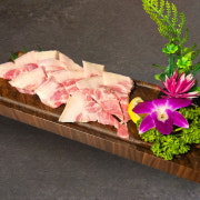 덜미살(한돈, 150g) 메뉴 사진(네이버)