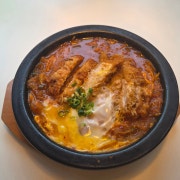 김치가츠나베 메뉴 사진(네이버)
