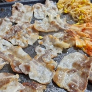 냉삼겹살 메뉴 사진(네이버)