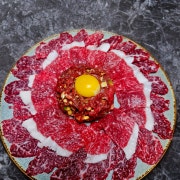 생 모듬(200g) 메뉴 사진(네이버)