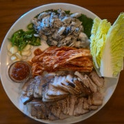 전기구이 통삼겹 메뉴 사진(네이버)