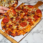 BALZZAK PIZZA[체다페페로니 메뉴 사진(네이버)