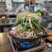 소고기버섯전골2인분 메뉴 사진(네이버)