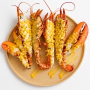 랍스터버터콘치즈 메뉴 사진(네이버)