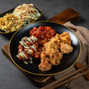콰트로치킨+다이닝사라다 세트 메뉴 사진(네이버)