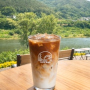 바닐라라떼·돌체(연유)라떼 메뉴 사진(네이버)