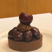 초코체리타르트 메뉴 사진(네이버)