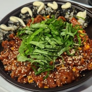 매운무뼈닭발 메뉴 사진(네이버)