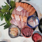 대방어+연어+삼촌카세 6종안주 메뉴 사진(네이버)