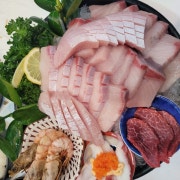 숙성 대방어회+삼촌카세 6종안주 메뉴 사진(네이버)