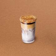 더티땅콩라떼(295ml/아이스) 메뉴 사진(네이버)