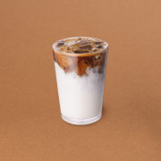 시그니처라떼(414ml/아이스) 메뉴 사진(네이버)
