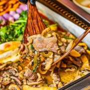 미나리 간장오리로스 (중800g) 메뉴 사진(네이버)