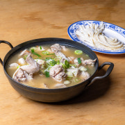 닭한마리칼국수 메뉴 사진(네이버)