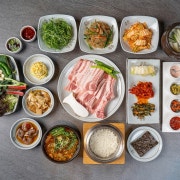 돈 수제 생삼겹 포갈비 메뉴 사진(네이버)
