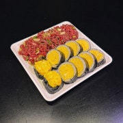 계란김밥&육회 메뉴 사진(네이버)