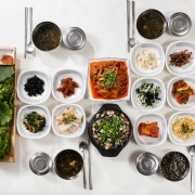 우렁쌈밥+제육볶음 메뉴 사진(네이버)