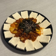 돼지두부김치 메뉴 사진(네이버)
