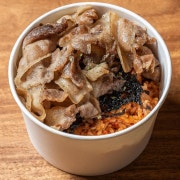 김치삼겹컵밥 메뉴 사진(네이버)