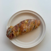 감자시금치빵 메뉴 사진(네이버)