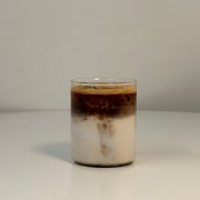 아몬드 라떼 메뉴 사진(네이버)