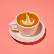 Flat white 메뉴 사진(네이버)