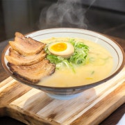 돈코츠 차슈 라멘+서비스밥 메뉴 사진(네이버)