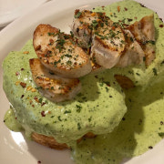 치킨바질크림 프렌치토스트 메뉴 사진(네이버)