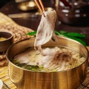 지리산흑돼지곰탕(특) 메뉴 사진(네이버)